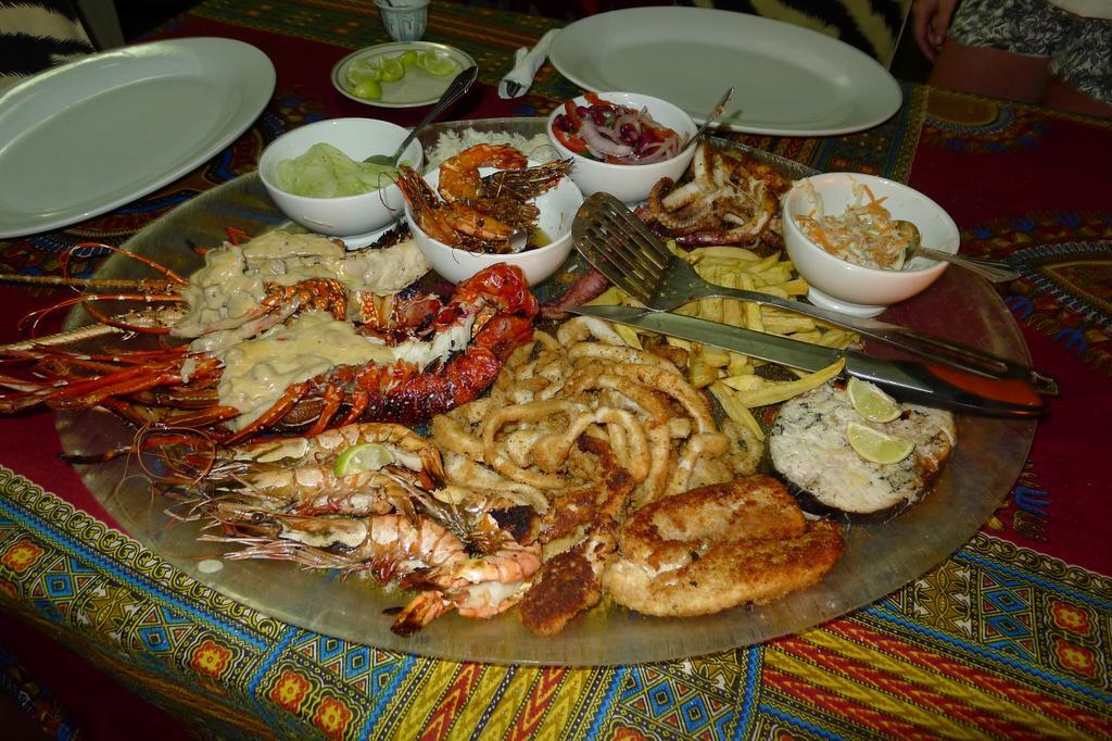 Game Fish Lodge Nungwi Bagian luar foto